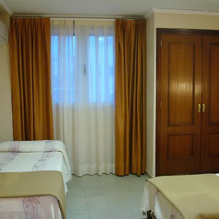 Fin De Semana (adults Only) 2* Gandie